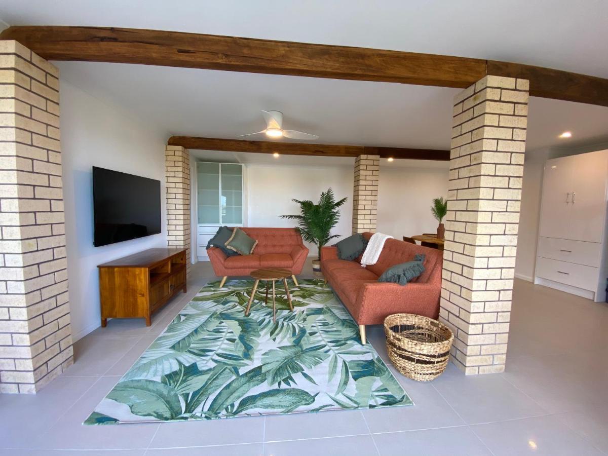 Wave Cave Apartment